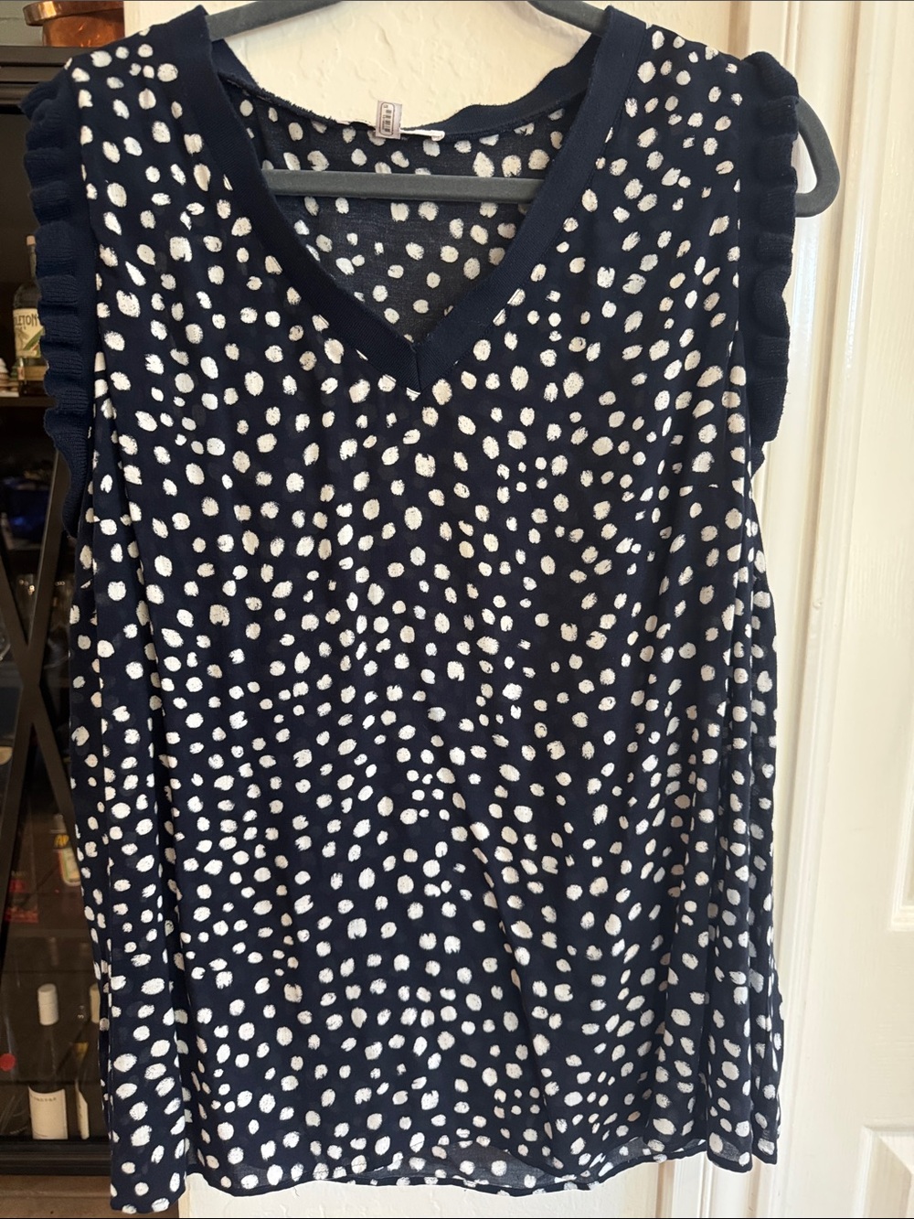 DR2 Navy White Polka Dot V-Neck Sleeveless Top